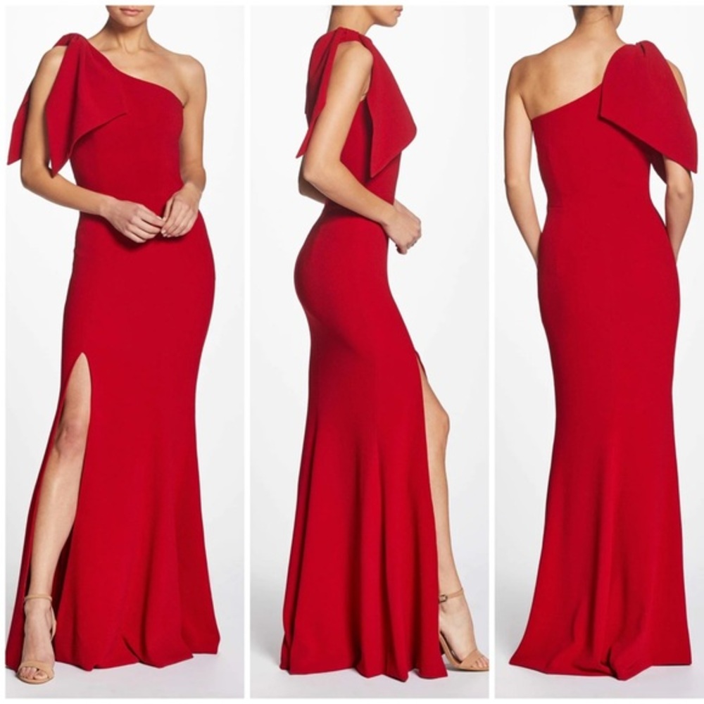 Dress the Population Red One-Shoulder Gown with Bow and Thigh Slit